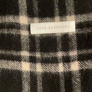 💯% Cashmere Scarf - Plaid design *see description